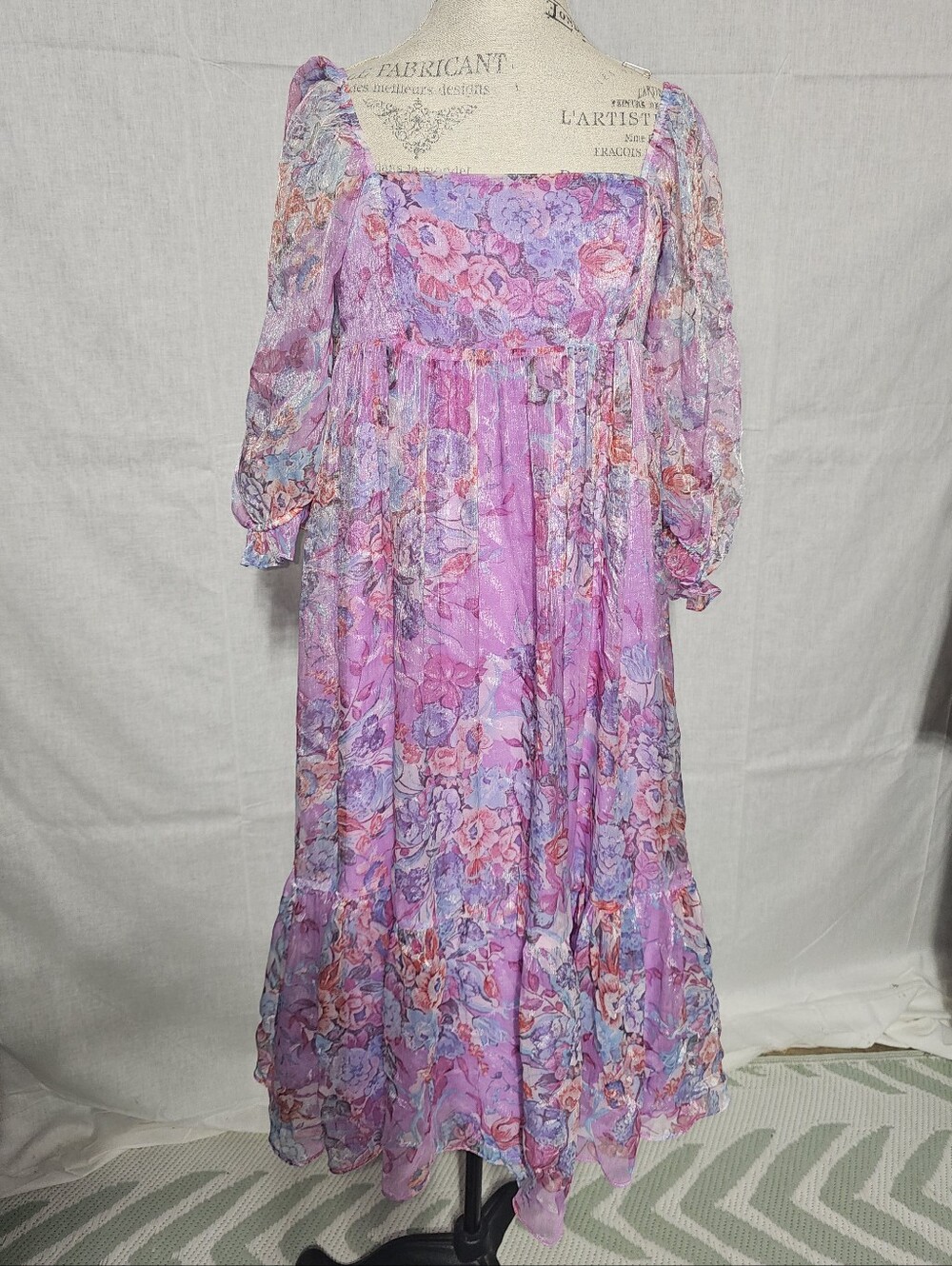Aura Lavender Floral Midi Dress with Puff Sleeves
